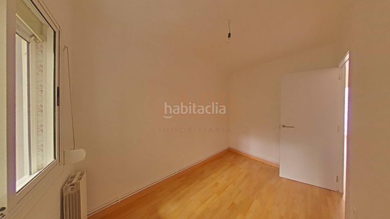Foto 8d39453d-6531-4a23-aa7e-681a094bb6b5. Appartamento in calle mare deu de montserrat 107 in Viladecans