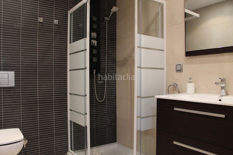 Foto 476b0243-f85d-4057-bb3e-47d4852b0045. Miete appartement mit heizung parking in les botigues de Sitges Sitges
