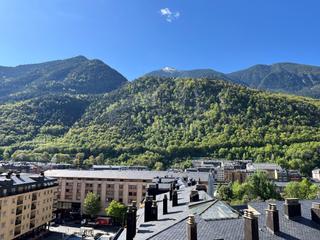 Apartament  Avinguda meritxell. Piso en av. meritxell con sol todo el día  1 habitación y dos te