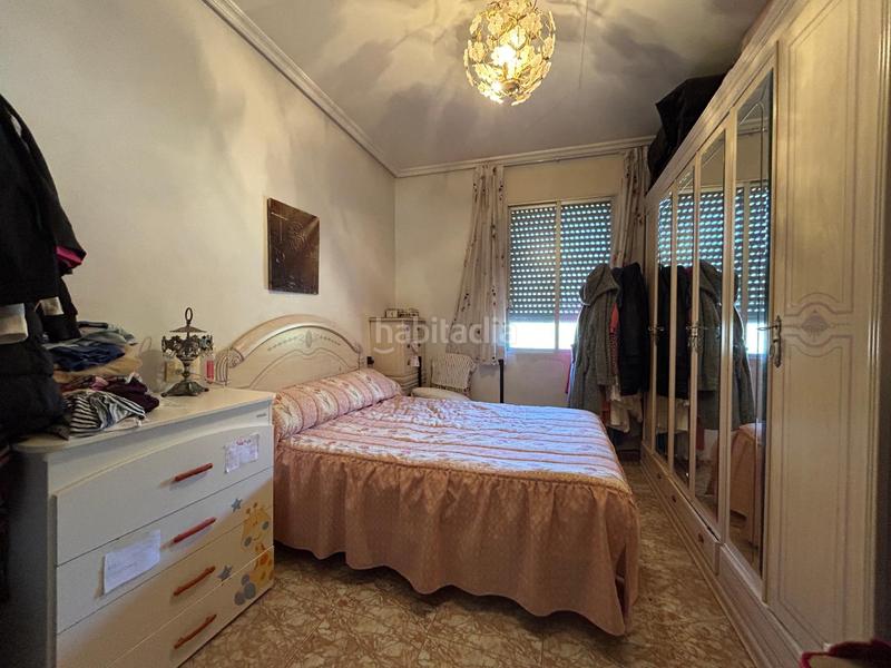 Foto c282bbe8-96a0-4c95-9a1d-47b051daaa34. Chalet mit parking in Centro Elche / Elx