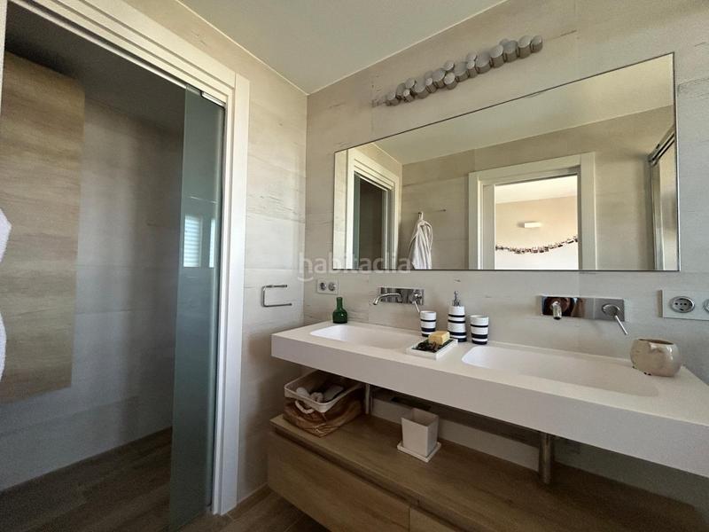 Foto 2ee03ecc-6b5a-47c8-842d-92af48bc2c68. Maison jumelée avec chauffage parking piscine dans Monte Faro-Altomar II Santa Pola