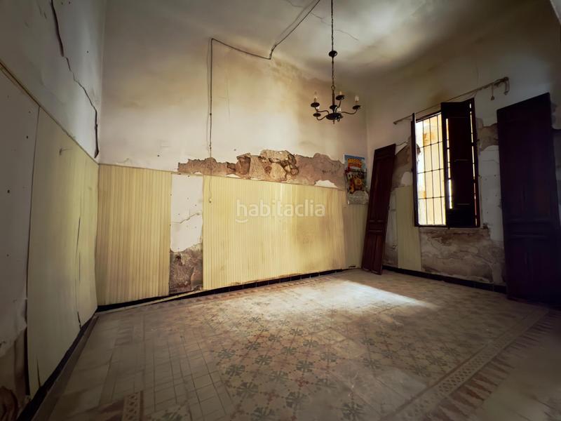 Foto b03b19d9-939c-4557-ac6d-a7cfdf43975c. Casa unifamiliar para reformar corazón de jesús en Elche / Elx