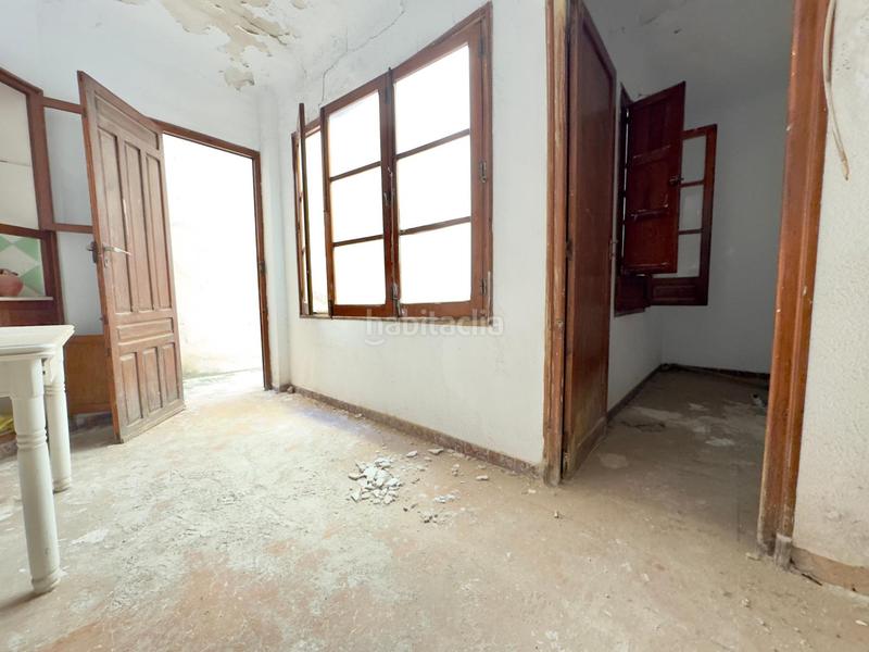Foto b473ef4f-c662-4e9c-8f0c-9f9360313545. Casa unifamiliar para reformar corazón de jesús en Elche / Elx