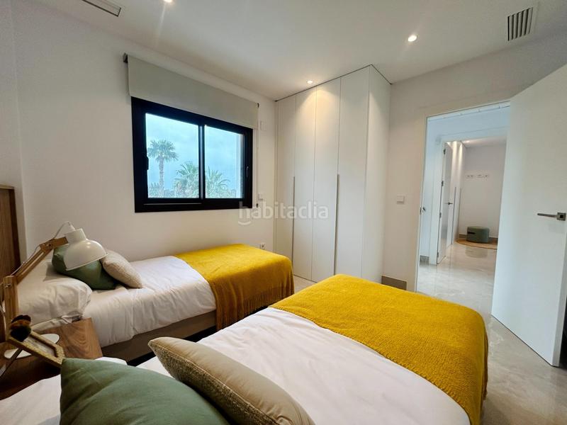 Foto 285317be-90a8-45df-ad72-10f26aa37737. Chalet villa independiente con piscina en La Marina en Elche / Elx