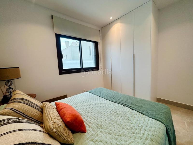 Foto 2bd690fa-c6f0-4097-9bc5-f52c2092a258. Chalet villa independiente con piscina en La Marina en Elche / Elx