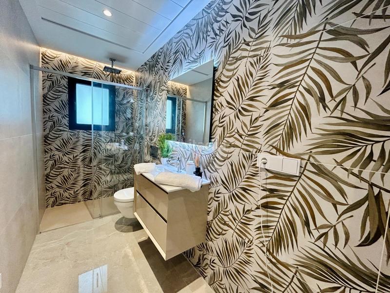 Foto c821c120-2c09-417f-a2ec-b45db91f3334. Chalet villa independiente con piscina en La Marina en Elche / Elx