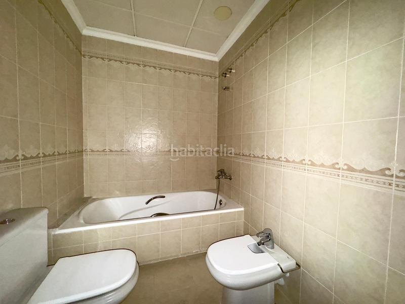 Foto 5f4e9d52-3fbb-4021-bb7d-610a6d4d1b26. Pis amb calefacció aparcament a Centro Elche / Elx