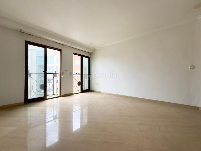 Foto 61c83d94-686a-4c54-bb7f-6a285d9fb9fb. Pis amb calefacció aparcament a Centro Elche / Elx