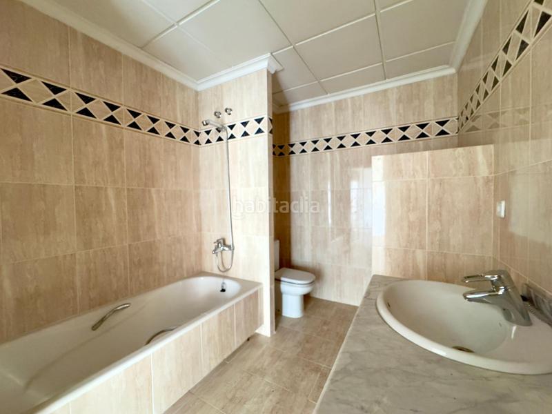 Foto 8a23dc09-5e9c-4c49-898a-a4c5b183dce2. Pis amb calefacció aparcament a Centro Elche / Elx