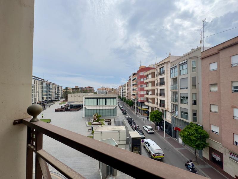 Foto c0fdac1c-44d2-47b5-bf91-82aad545ec23. Flat with heating parking in Centro Elche / Elx