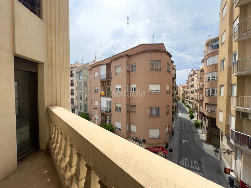 Foto d4f03e8a-62cc-47aa-a13e-e16f5a4edc2c. Pis amb calefacció aparcament a Centro Elche / Elx