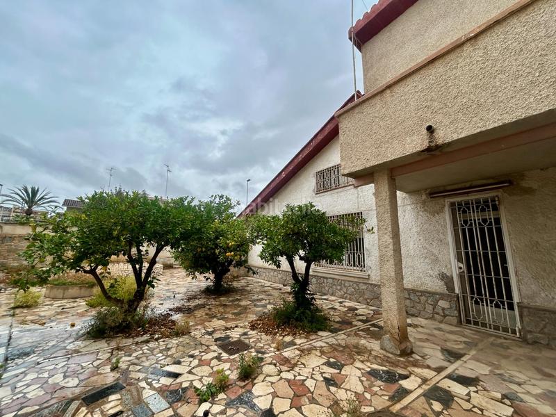 Foto 2972a4b7-09db-4746-8740-99671d8e3511. Chalet in Ciutat Jardí - Torreta Verdí Elche / Elx