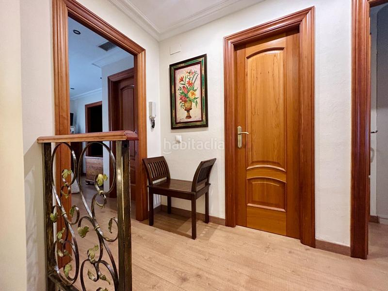 Foto 28a8f467-6498-4d39-bfbb-da3c089220f1. Casa amb calefacció aparcament piscina a Ciutat Jardí - Torreta Verdí Elche / Elx