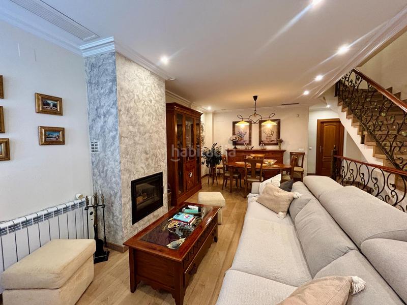 Foto 5d8cb939-9dd4-4e22-9c3e-c5790e5dadc1. Casa con riscaldamento parcheggio piscina in Ciutat Jardí - Torreta Verdí Elche / Elx