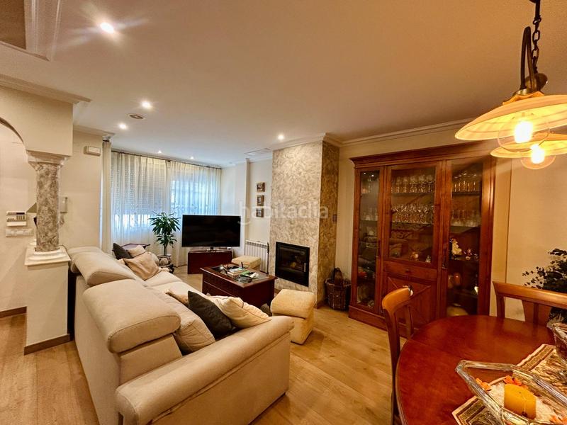 Foto c43b90da-d459-4ff3-800d-92a33de8a5c9. Casa amb calefacció aparcament piscina a Ciutat Jardí - Torreta Verdí Elche / Elx