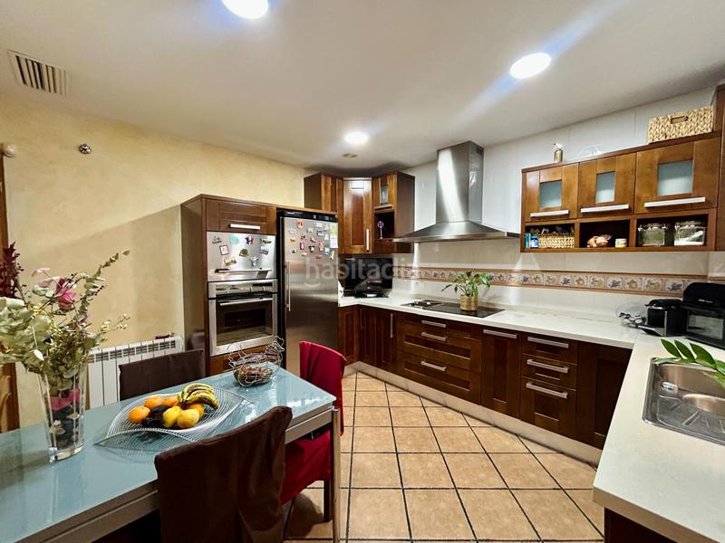 Foto dd3e25f7-daae-42df-acb2-96877dfddbbd. Casa amb calefacció aparcament piscina a Ciutat Jardí - Torreta Verdí Elche / Elx