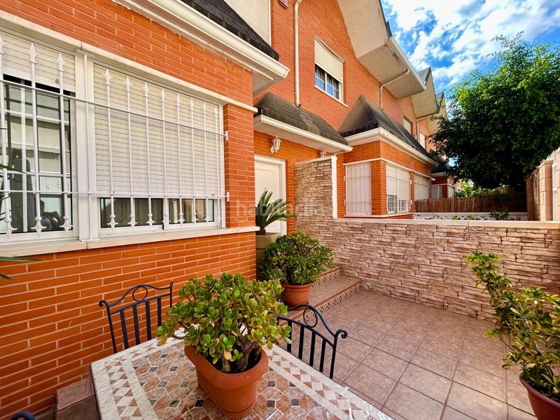 Foto 02c11b5b-fe02-469e-8dc5-9e99cb88b056. Casa amb calefacció aparcament piscina a Ciutat Jardí - Torreta Verdí Elche / Elx