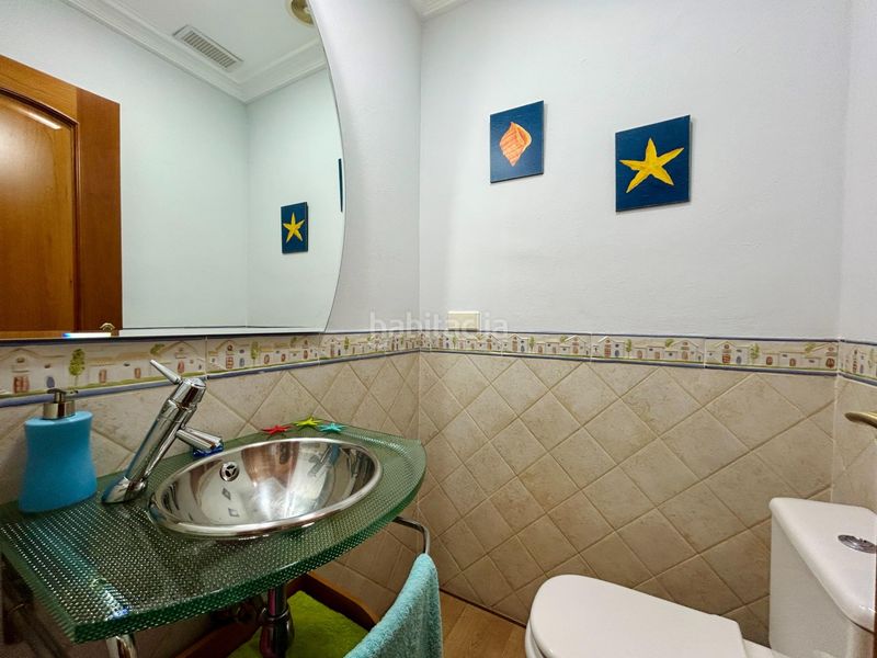 Foto e6bb2958-f974-49d5-89c1-f1d224f61d32. Casa amb calefacció aparcament piscina a Ciutat Jardí - Torreta Verdí Elche / Elx