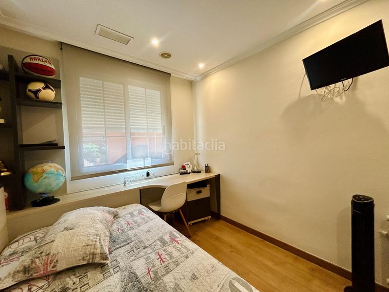 Foto ff5a143e-6087-45cd-a6c5-90e1a455e6a7. Casa amb calefacció aparcament piscina a Ciutat Jardí - Torreta Verdí Elche / Elx