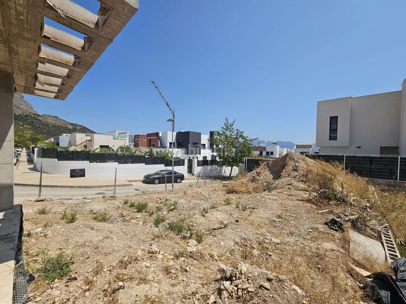 Foto a00f065d-db03-4a2b-a423-8a111d5b1623. Terreny residencial a La Alberca Polop