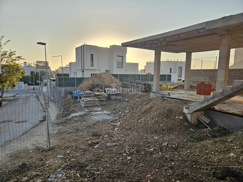 Foto 53e999f0-03c8-4970-96b4-2ecad6b96190. Terrain résidentiel dans calle nimega 17 dans Polop