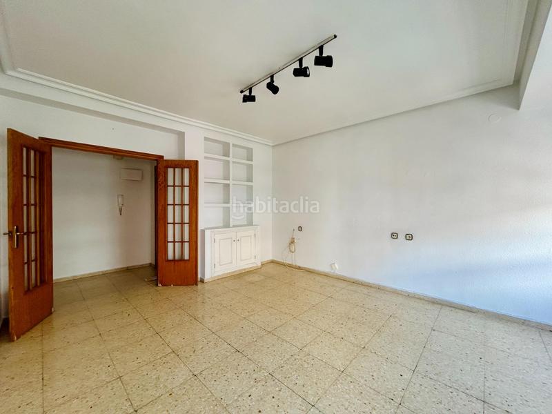 Foto 2c3b6e22-20a9-4f2d-aca2-ba79f3fd7222. Flat in Reina Victoria - Miguel Hernández Elche / Elx