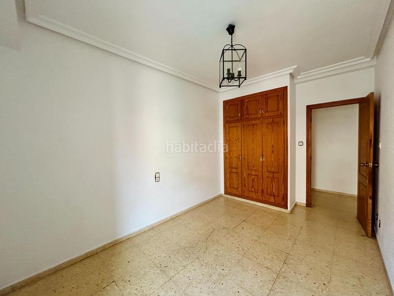Foto ac591bdc-d5a6-44a0-8632-820c927a8866. Flat in Reina Victoria - Miguel Hernández Elche / Elx