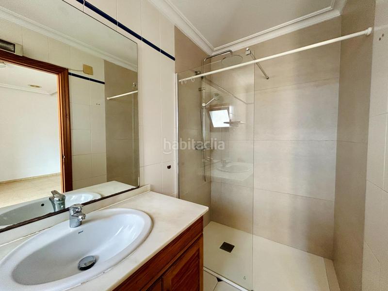 Foto 64d01f59-8f87-4758-aa04-46b4fcc8790f. Piso en Reina Victoria - Miguel Hernández Elche / Elx