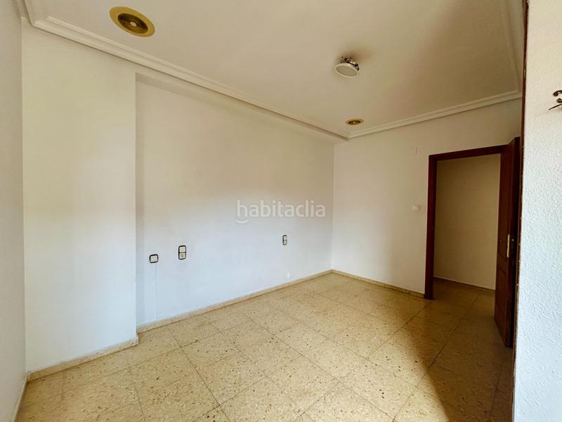 Foto f2ea55b7-4458-45ed-9e6e-671f5d4eb7ec. Piso en Reina Victoria - Miguel Hernández Elche / Elx