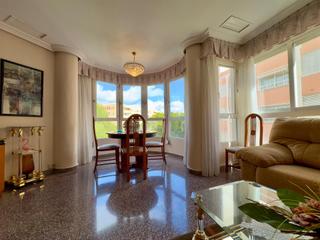 Pis  Calle capitan baltasar tristany. Todo exterior  vistas despejadas y listo para entrar