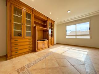 Pis  Avenida gran capitan. Piso amplio, luminoso y en excelente ubicación