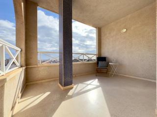 Pis a Calle malaga 2. Vistas al mar  ascensor y garaje en santiago bernabeu