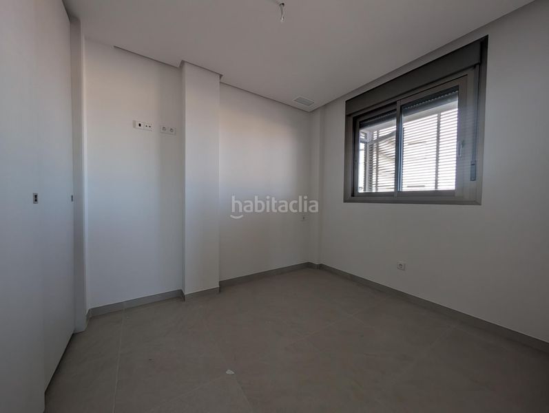 Foto 205b3aec-ee72-4372-92ae-e3b4667b4c82. Àtic amb aparcament piscina a Playa Tamarit-Playa Lissa Santa Pola