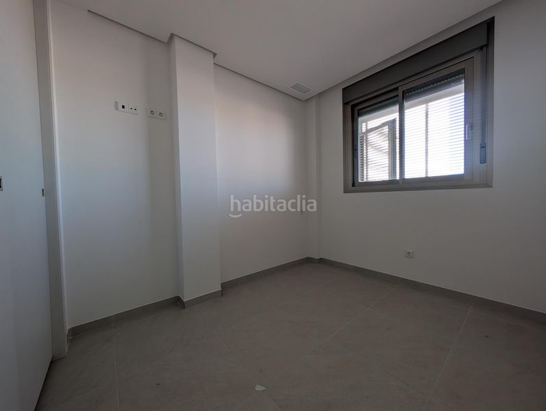 Foto 367de756-c233-4118-9c05-d2f2d9128532. Àtic amb aparcament piscina a Playa Tamarit-Playa Lissa Santa Pola