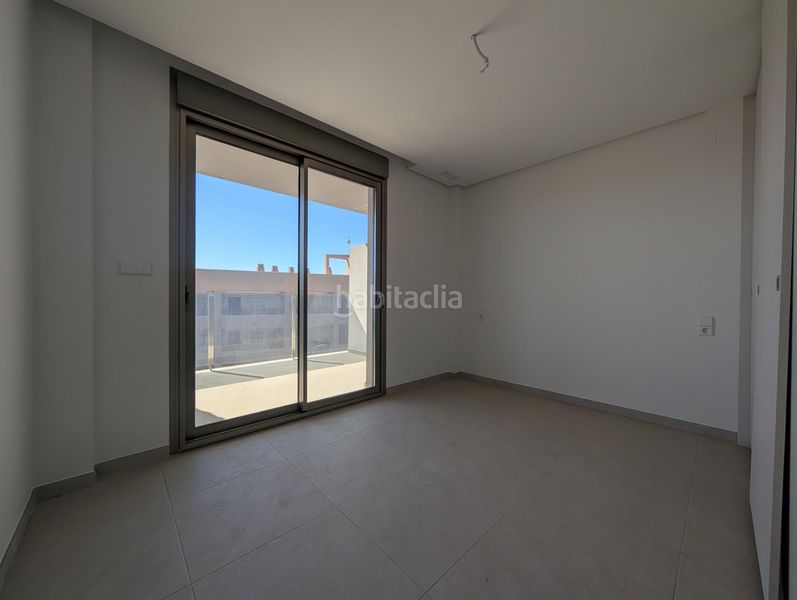 Foto 4184c0d0-cfb6-47b7-89ea-2504c0bed226. Àtic amb aparcament piscina a Playa Tamarit-Playa Lissa Santa Pola