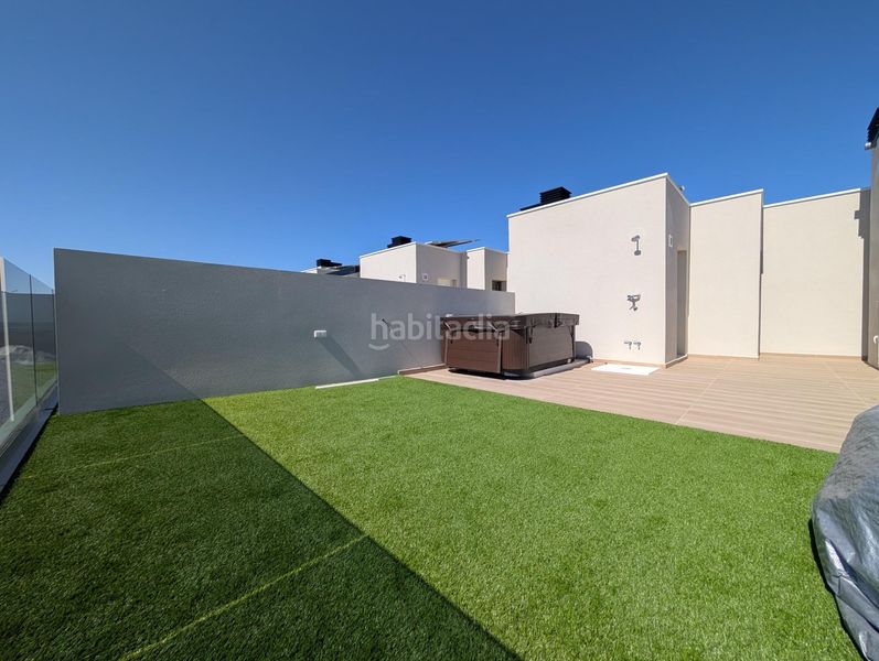 Foto 53302f2c-d7e4-4c89-9247-ab70c4fa396b. Àtic amb aparcament piscina a Playa Tamarit-Playa Lissa Santa Pola