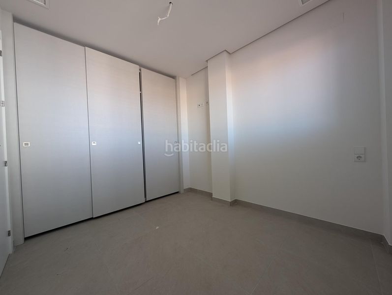 Foto ccea8cb0-f342-4269-9ae8-173470e651f0. Àtic amb aparcament piscina a Playa Tamarit-Playa Lissa Santa Pola