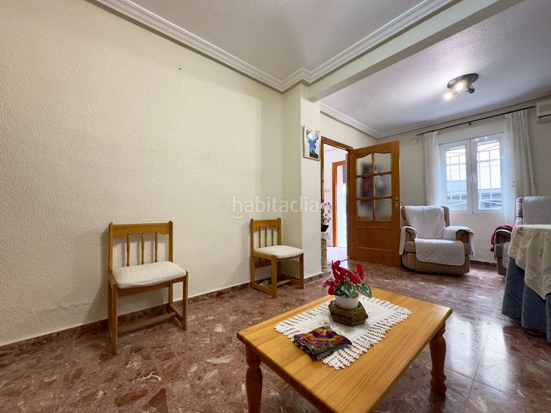Foto 553baf85-b00d-4a06-95e9-2cdd8d1e3539. Casa amb calefacció a Prosperidad Aspe