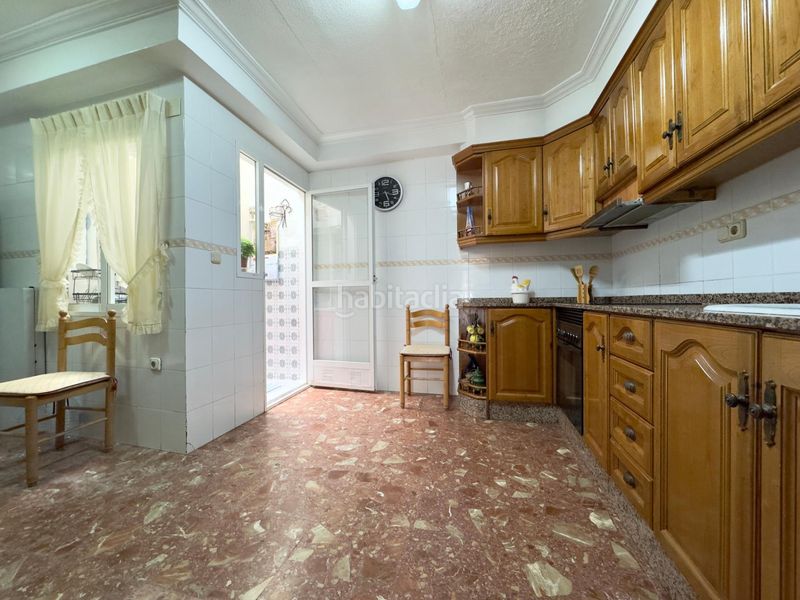Foto 5d1008b8-6f5b-44c3-9b5e-060050e4e3b7. Casa amb calefacció a Prosperidad Aspe