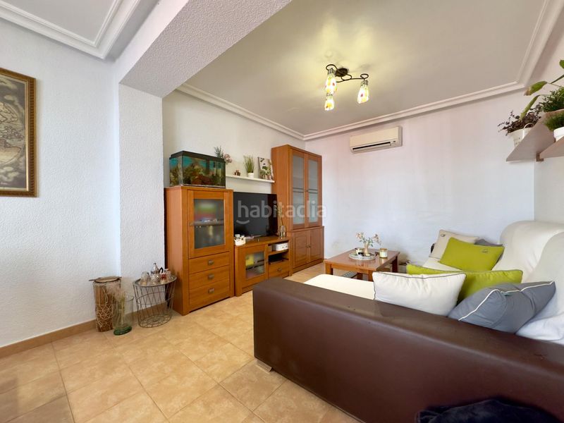Foto 3c344d01-ac45-4f0c-b043-851b324752e3. Casa amb calefacció a Prosperidad Aspe