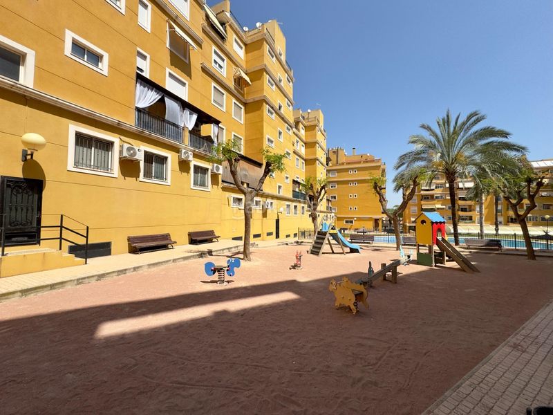 Foto e8214e96-4a8c-44c8-8f2c-680d7e644c18. Pis amb calefacció aparcament piscina a La Coca-La Nia-Vistahermosa Aspe