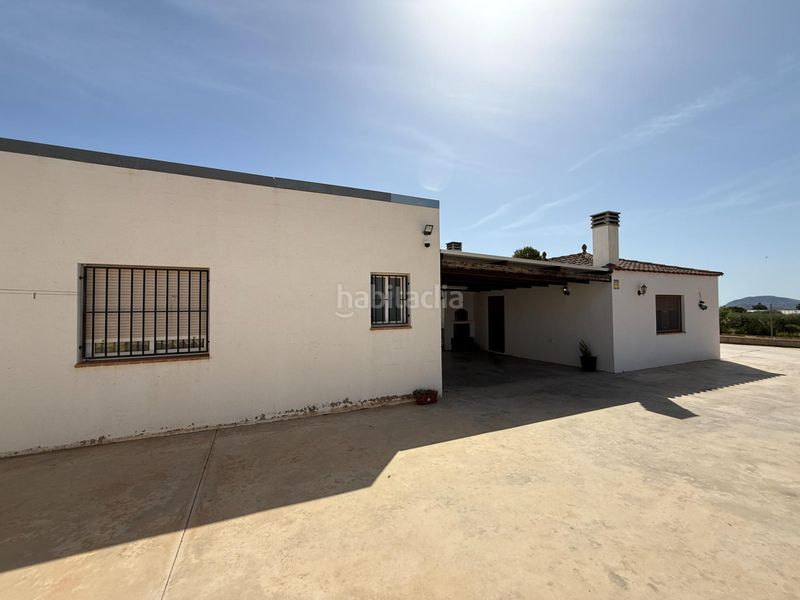 Foto 33a476b4-d22b-4f63-b57c-cd5ae08f3fcd. Xalet amb aparcament piscina a Agost