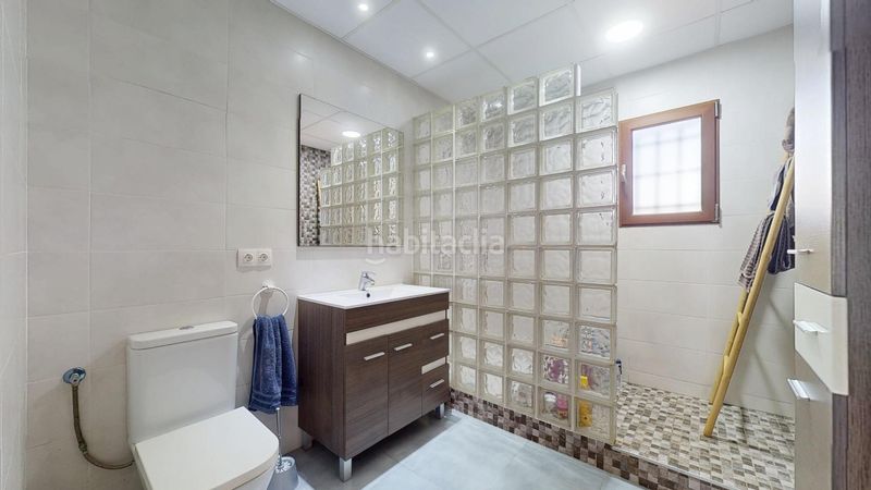 Foto a4bf0537-cabf-4fc8-96be-8c4c80ef29c6. Xalet amb aparcament piscina a Agost