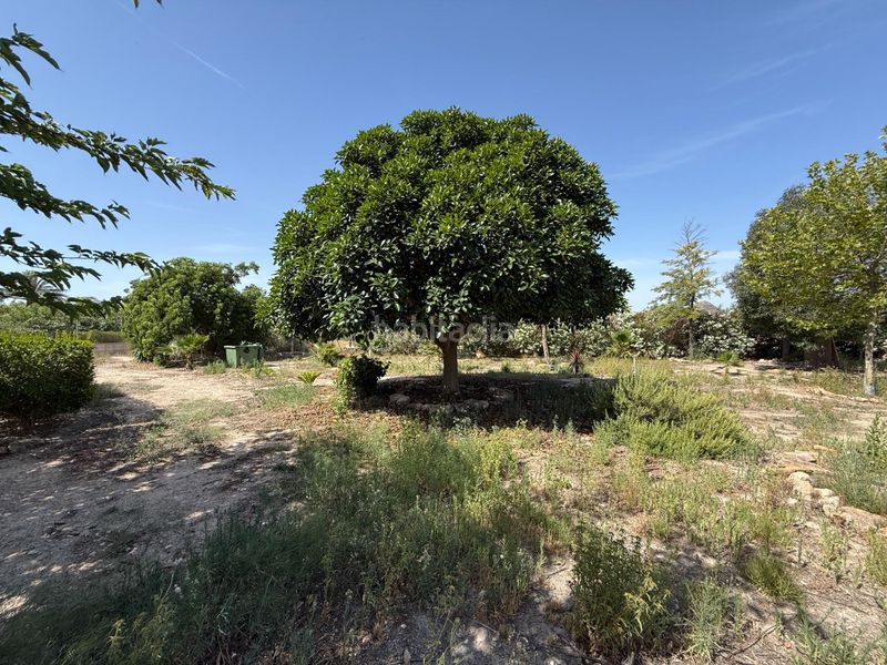 Foto c222feee-9057-443f-b29b-5219b7ce5733. Xalet amb aparcament piscina a Agost