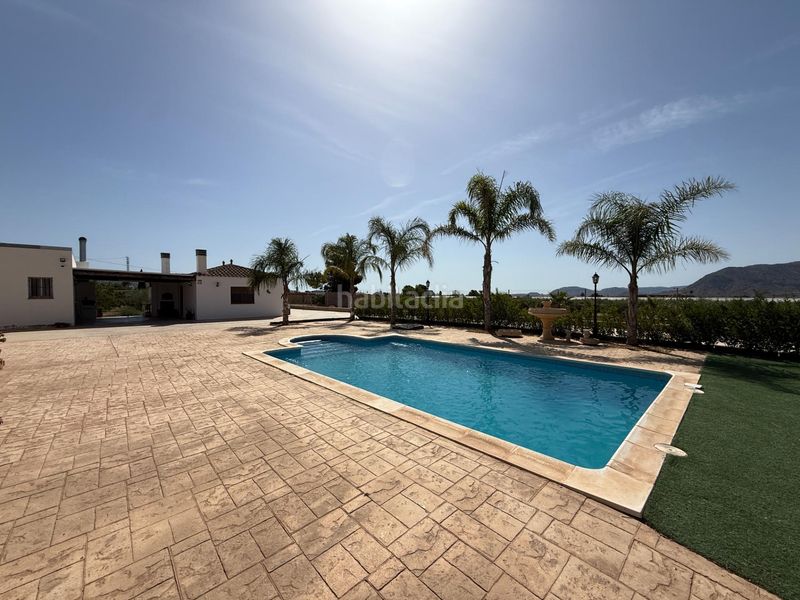Foto db4cb141-e722-4239-93b2-63d10b698002. Xalet amb aparcament piscina a Agost