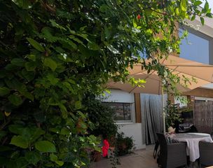 Casa  Calle de creta. Bungalow seminuevo en gran alacant