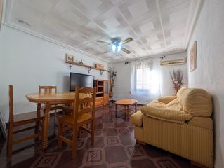 Pis a Carrús Este. Una vivienda donde el espacio marca la diferencia.