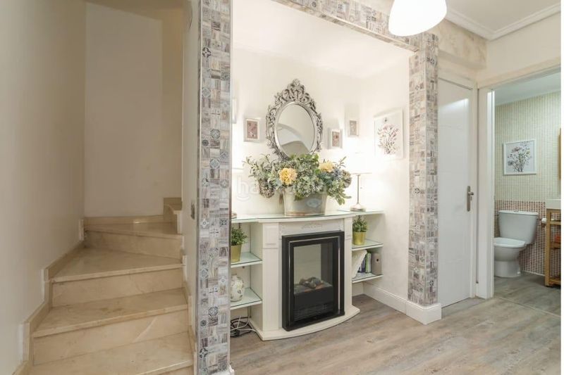 Foto ba3d03e8-253a-42e9-8e08-08e2d69ea622. Casa amb calefacció aparcament a Monte y Mar Santa Pola