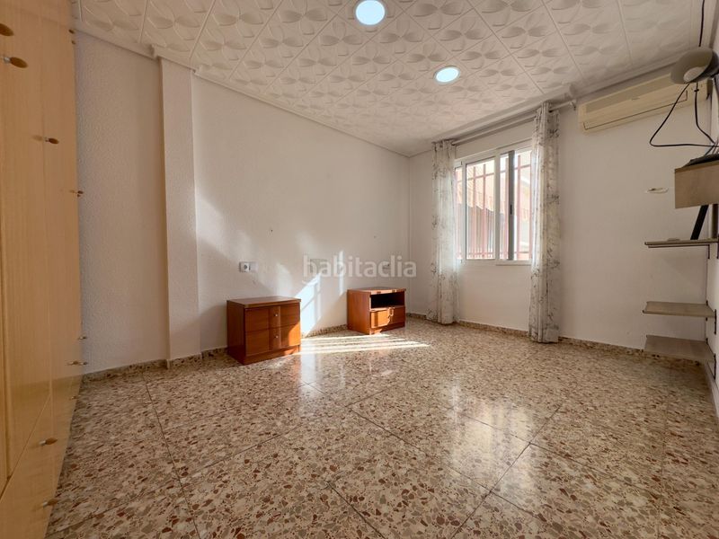 Foto d799bce7-7165-4116-b5ae-f2c89d5724aa. Planta baixa amb calefacció a Carrús Oeste Elche / Elx