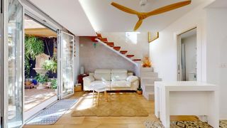 Casa a schiera in Urbanizacion marina-josefina 2036. Adosado completamente reformado con terraza, placas solares y vi